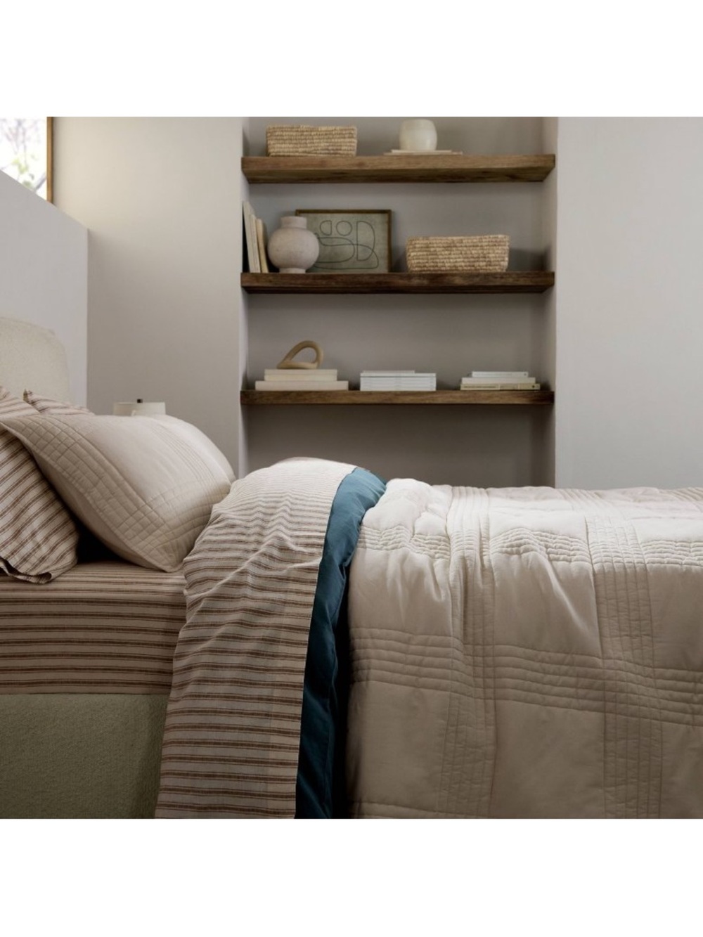 Parachute X Target King Relaxed Linen Quilted Sham Set of 2 •Parchment• - Picture 4 of 6